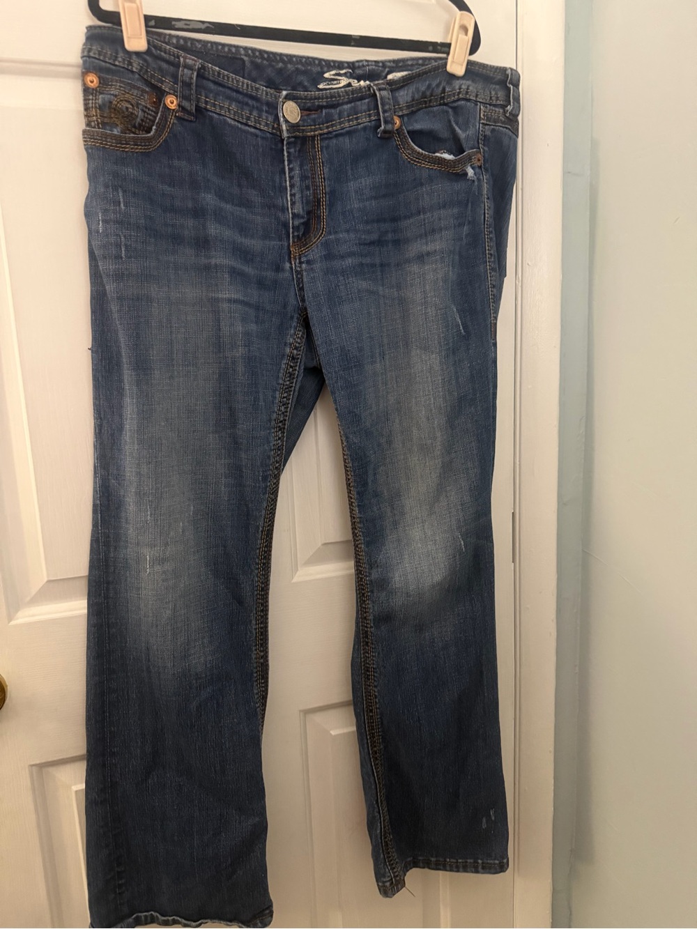 Seven7 Luxe Size 18 Distressed Medium Wash Bootcut Jeans